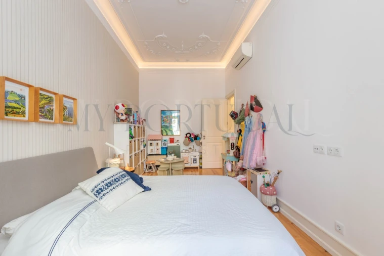 Apartamento T4 para Venda em Santo António Foto 33