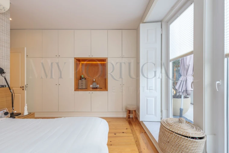 Apartamento T4 para Venda em Santo António Foto 37