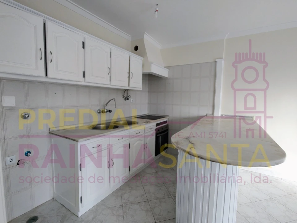 Apartamento T1 para Venda em São João das Lampas e Terrugem Foto 3