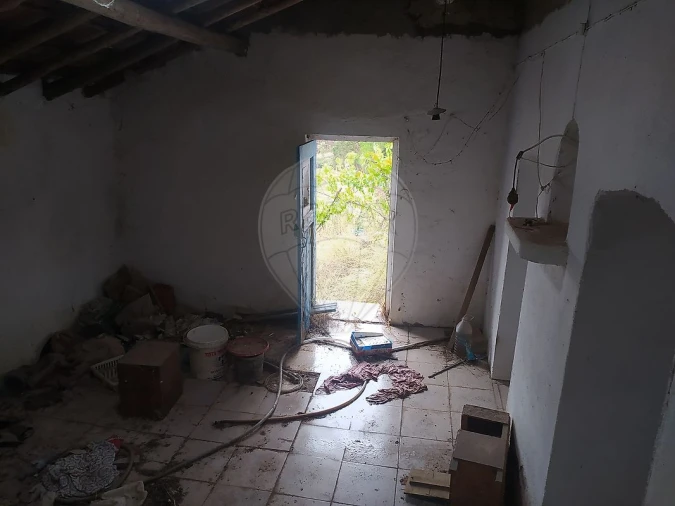 Moradia T5 para Venda em Alcanede Foto 12