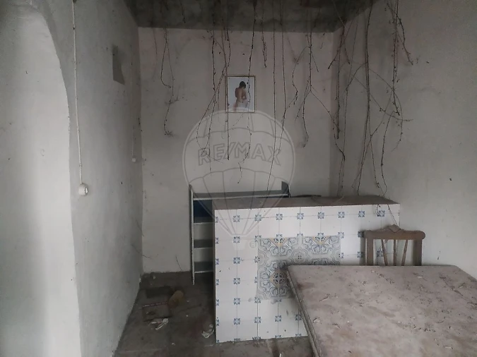 Moradia T5 para Venda em Alcanede Foto 9