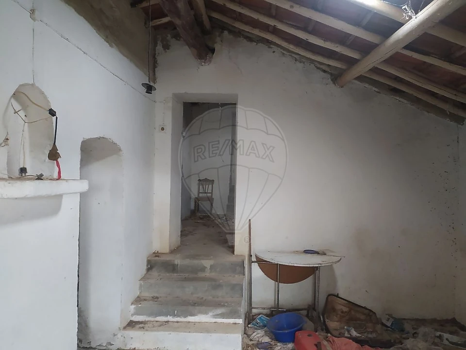 Moradia T5 para Venda em Alcanede Foto 13