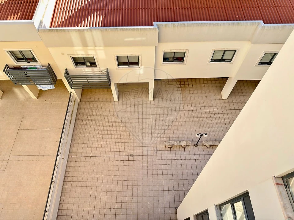 Apartamento T3 para Venda em Mina de Água Foto 26