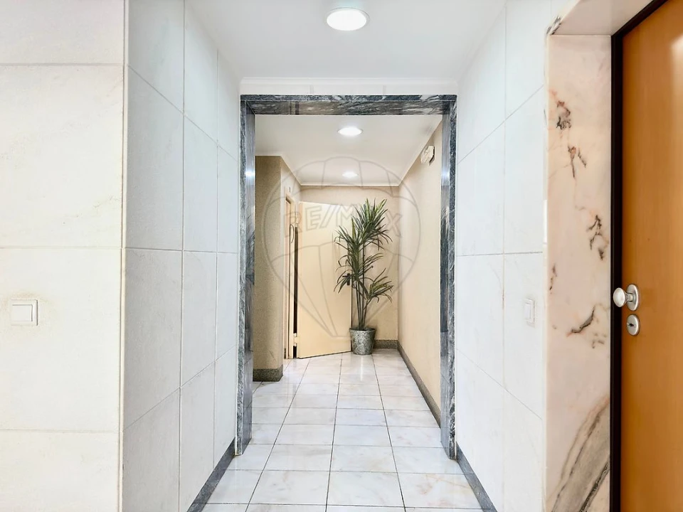 Apartamento T3 para Venda em Mina de Água Foto 27