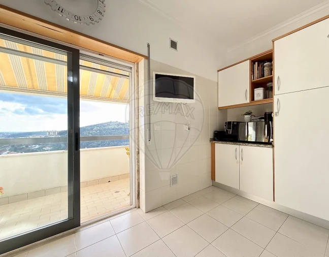 Apartamento T3 para Venda em Mina de Água Foto 5