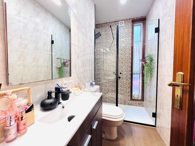 Moradia T3 para Venda em Serzedo e Perosinho Foto 20