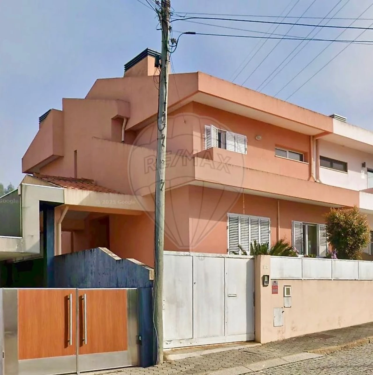 Moradia T3 para Venda em Serzedo e Perosinho Foto 2