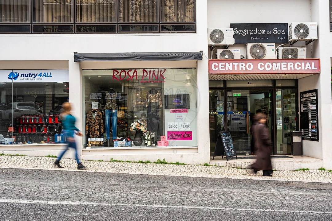 Loja para Venda em Santo António Foto 35
