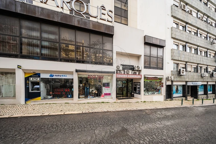 Loja para Venda em Santo António Foto 30