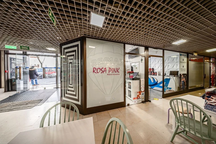 Loja para Venda em Santo António Foto 20