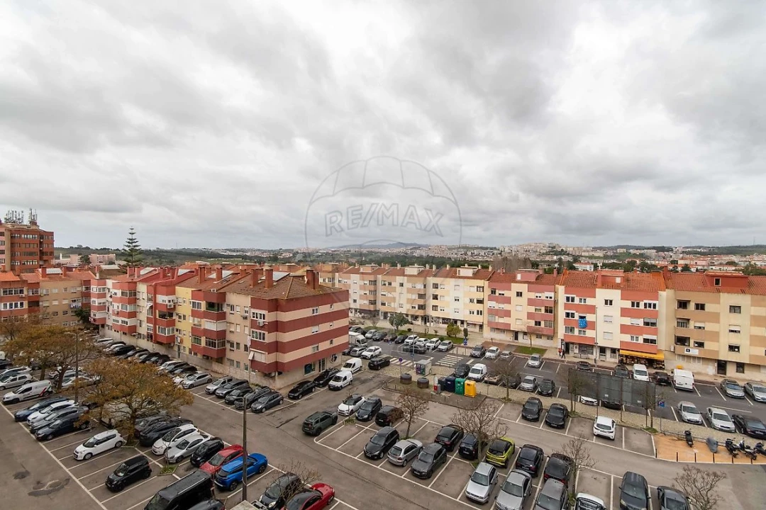 Apartamento T2 para Venda em Venteira Foto 20