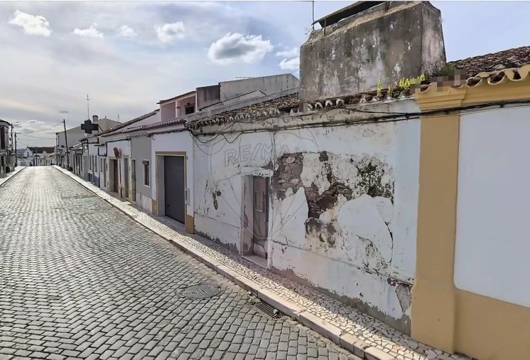 Moradia T3 para Venda em Bencatel Foto 13