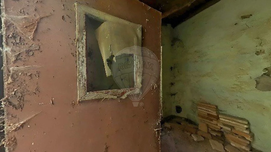 Moradia T4 para Venda em Bencatel Foto 11