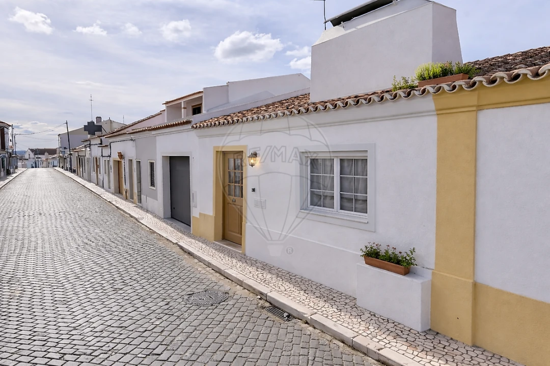 Moradia T3 para Venda em Bencatel Foto 12