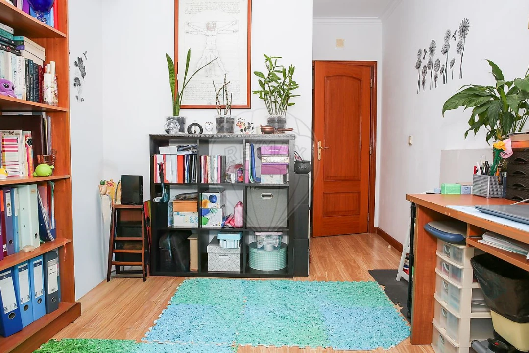 Apartamento T3 para Venda em Carregado e Cadafais Foto 19