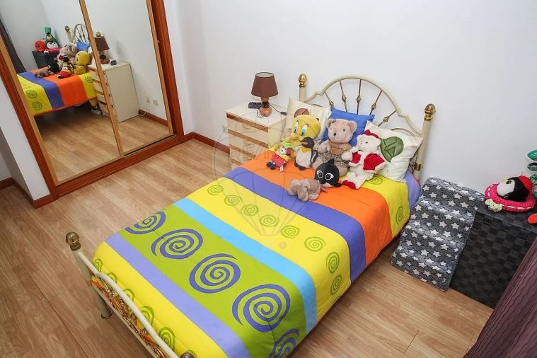 Apartamento T3 para Venda em Carregado e Cadafais Foto 12