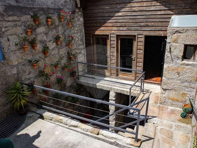 Loja para Arrendamento em Cedofeita, Santo Ildefonso, Sé, Miragaia, São Nicolau e Vitória Foto 10