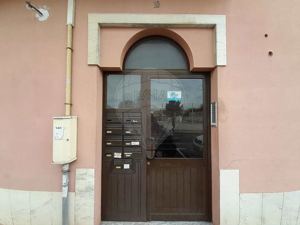 Apartamento T3 para Venda em Moita Foto 8