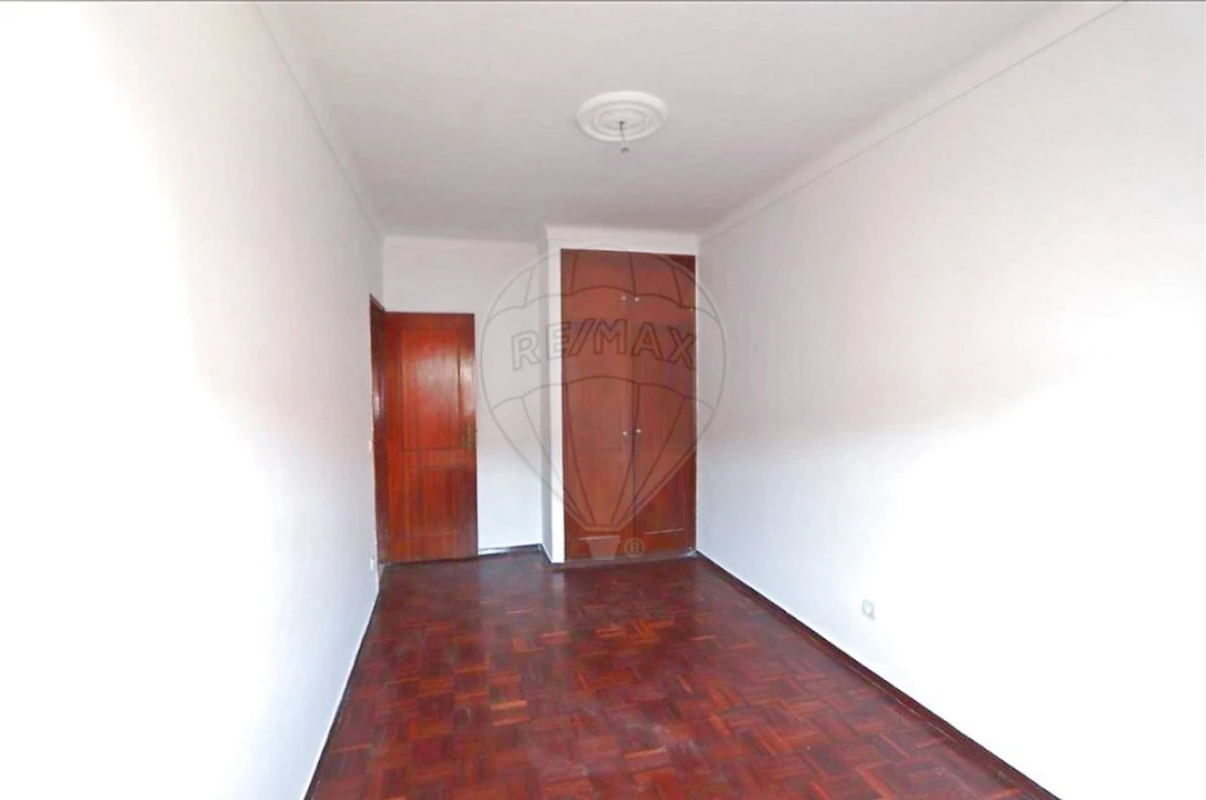 Apartamento T3 para Venda em Moita Foto 4