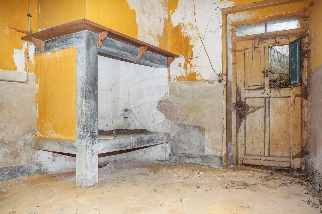 Moradia T4 para Venda em Painho e Figueiros Foto 14