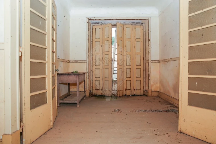 Moradia T4 para Venda em Painho e Figueiros Foto 37