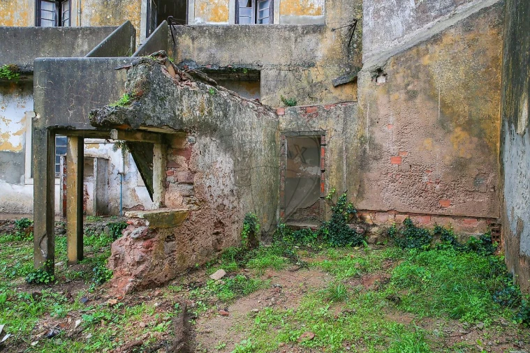 Moradia T4 para Venda em Painho e Figueiros Foto 45