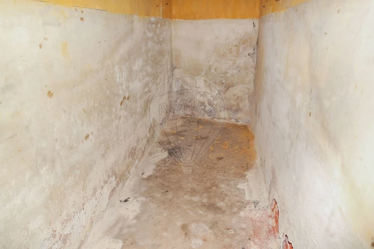 Moradia T4 para Venda em Painho e Figueiros Foto 20