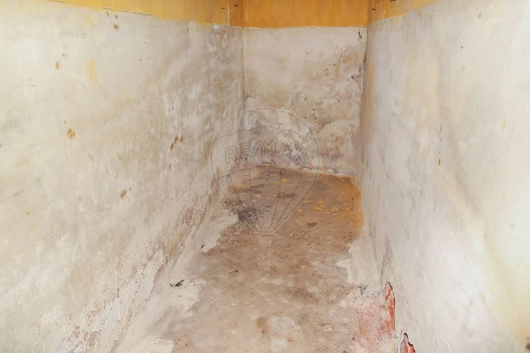 Moradia T4 para Venda em Painho e Figueiros Foto 20