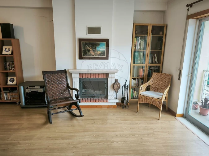 Apartamento T2 para Venda em Lousã e Vilarinho Foto 4