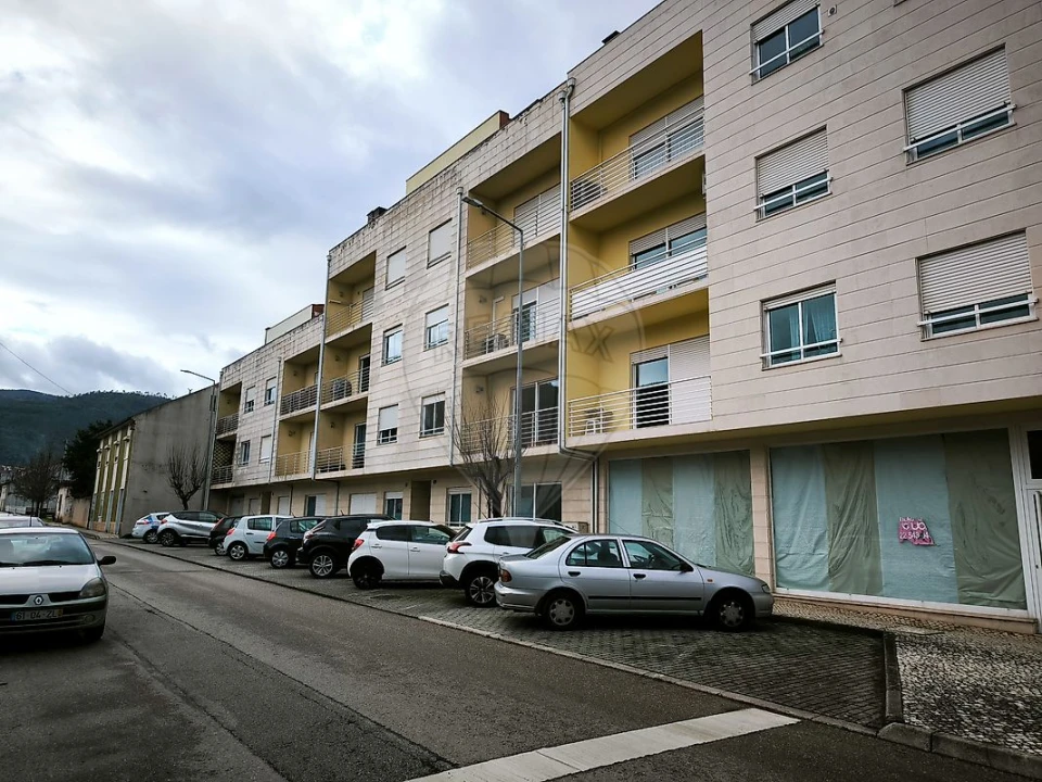 Apartamento T2 para Venda em Lousã e Vilarinho Foto 23