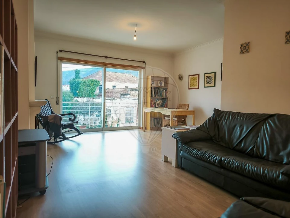 Apartamento T2 para Venda em Lousã e Vilarinho Foto 8