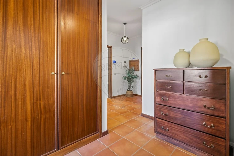 Apartamento T1 para Venda em São Felix da Marinha Foto 7