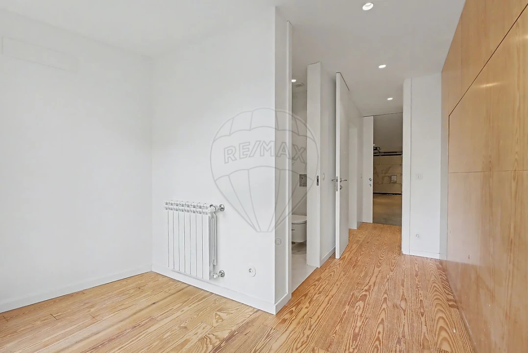 Moradia T4 para Venda em Matosinhos e Leça da Palmeira Foto 3