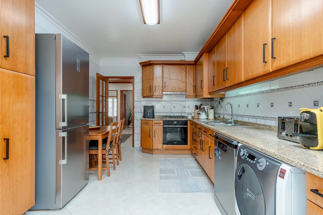 Apartamento T2 para Venda em Alcochete Foto 16