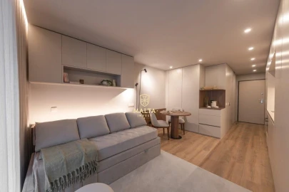 Apartamento para Venda em Ferreiros e Gondizalves