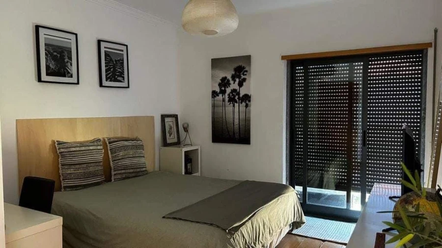 Apartamento T3 para Venda em Carcavelos e Parede Foto 9