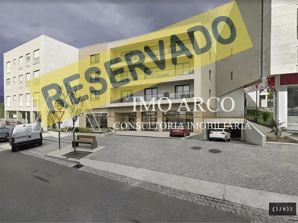 Terreno para Venda em Arco de Baúlhe e Vila Nune Foto 1