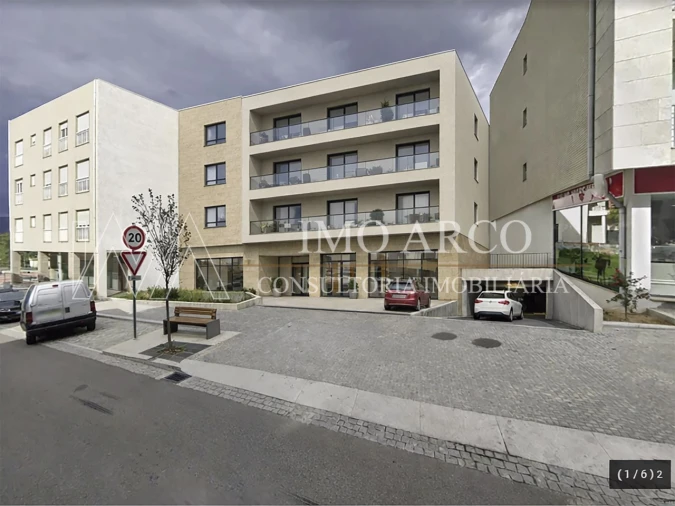 Terreno para Venda em Arco de Baúlhe e Vila Nune