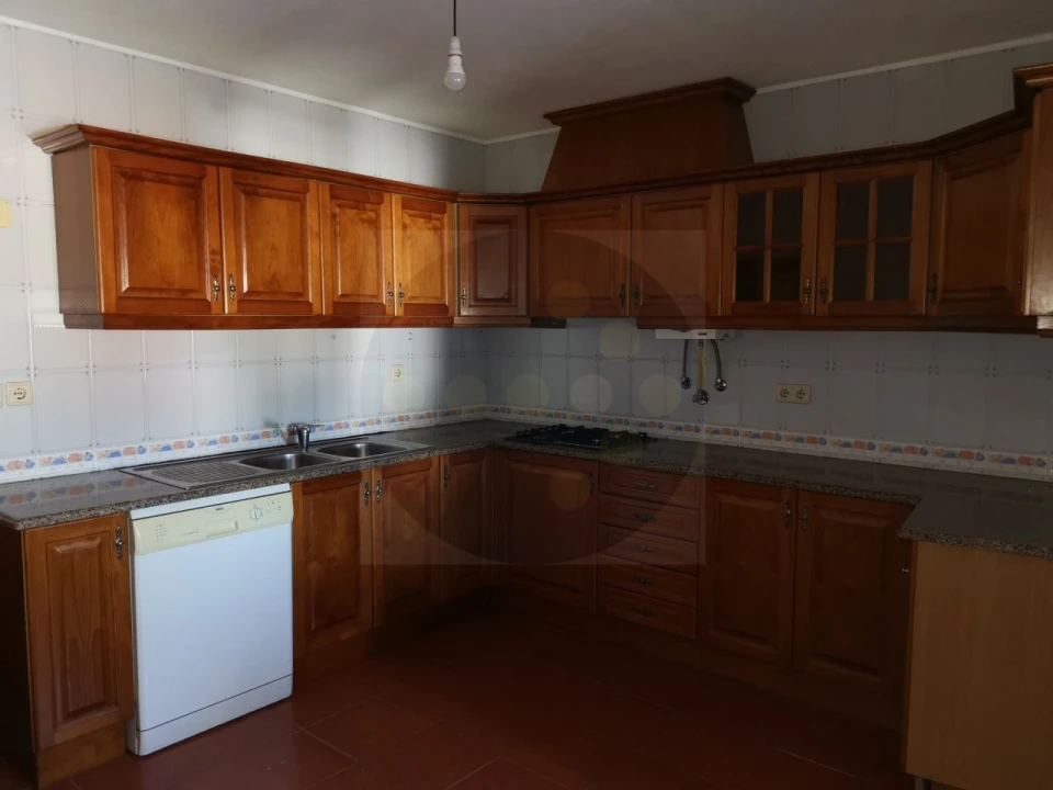 Moradia T5 para Venda em Sardoal Foto 15