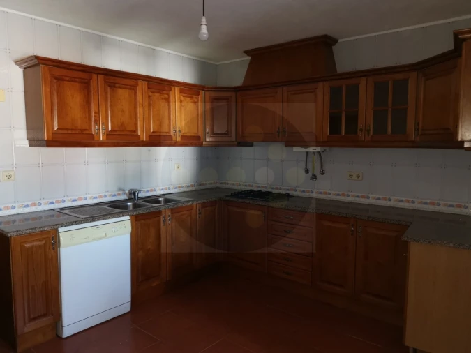 Moradia T5 para Venda em Sardoal Foto 15