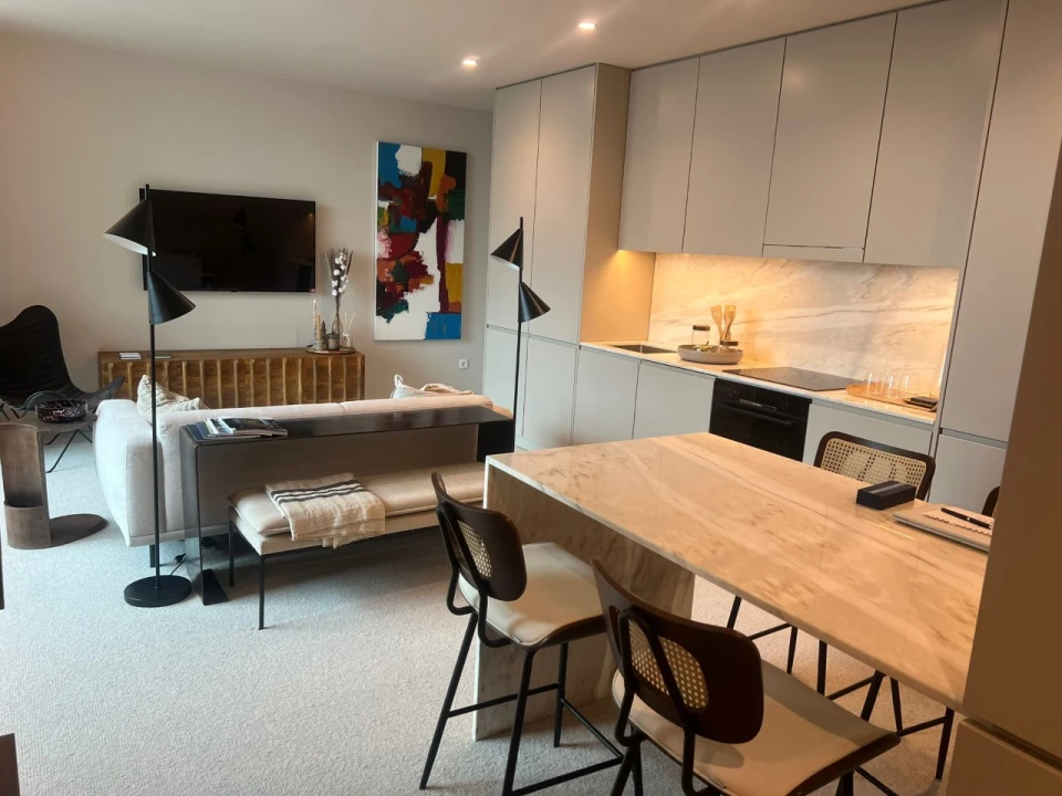 Apartamento T1 para Venda em Ramalde Foto 3