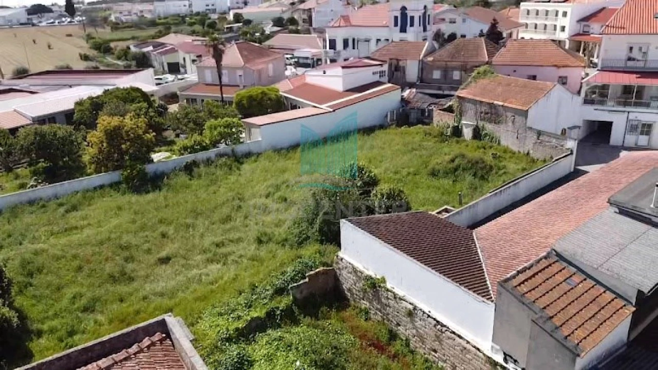 Prédio para Venda em Paião Foto 8