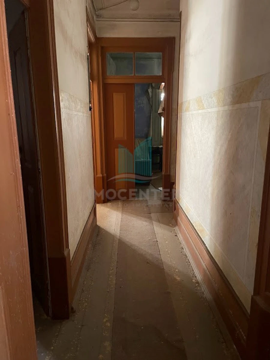 Prédio para Venda em Paião Foto 17