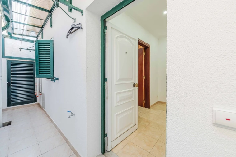 Moradia T1 para Venda em Cacém e São Marcos Foto 5