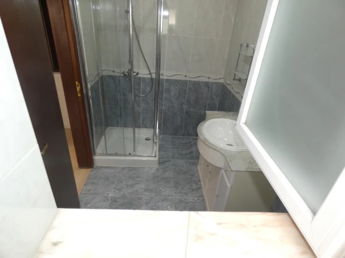 Moradia T1 para Venda em Cacém e São Marcos Foto 13