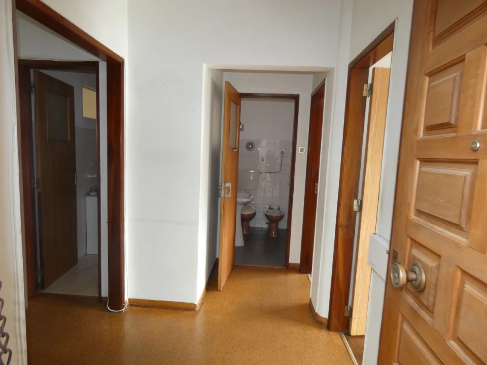 Apartamento T3 para Venda em Agualva e Mira-Sintra Foto 11