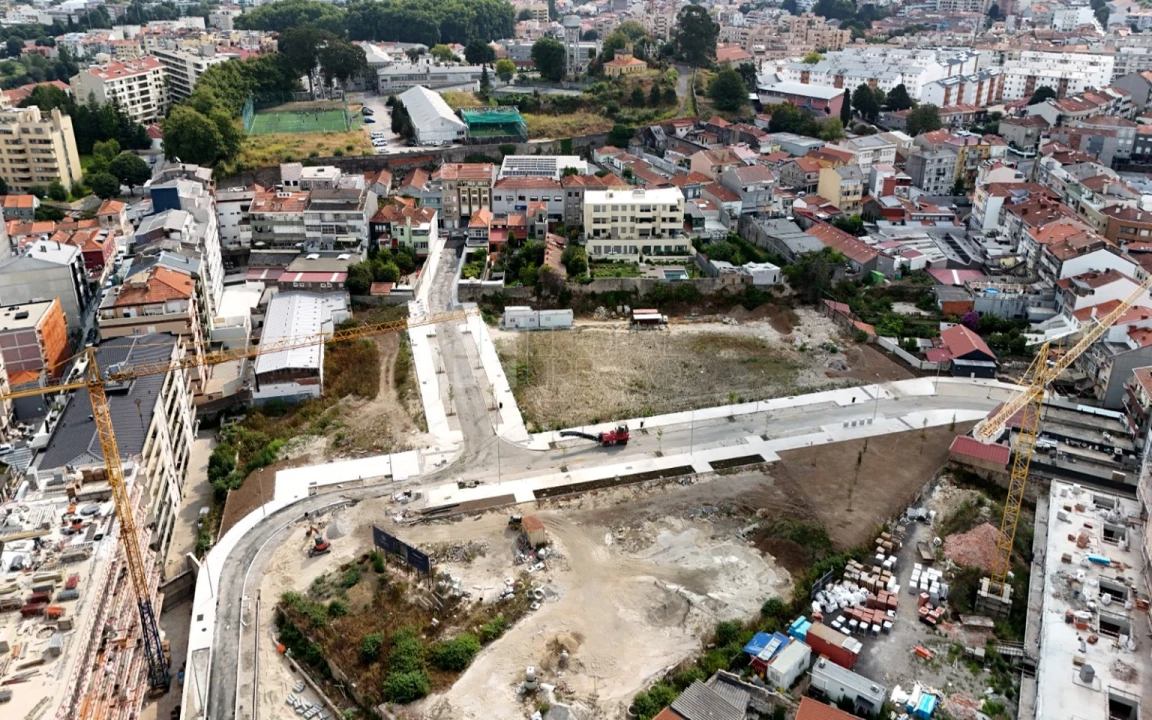 Apartamento T1 para Venda em Paranhos Foto 14