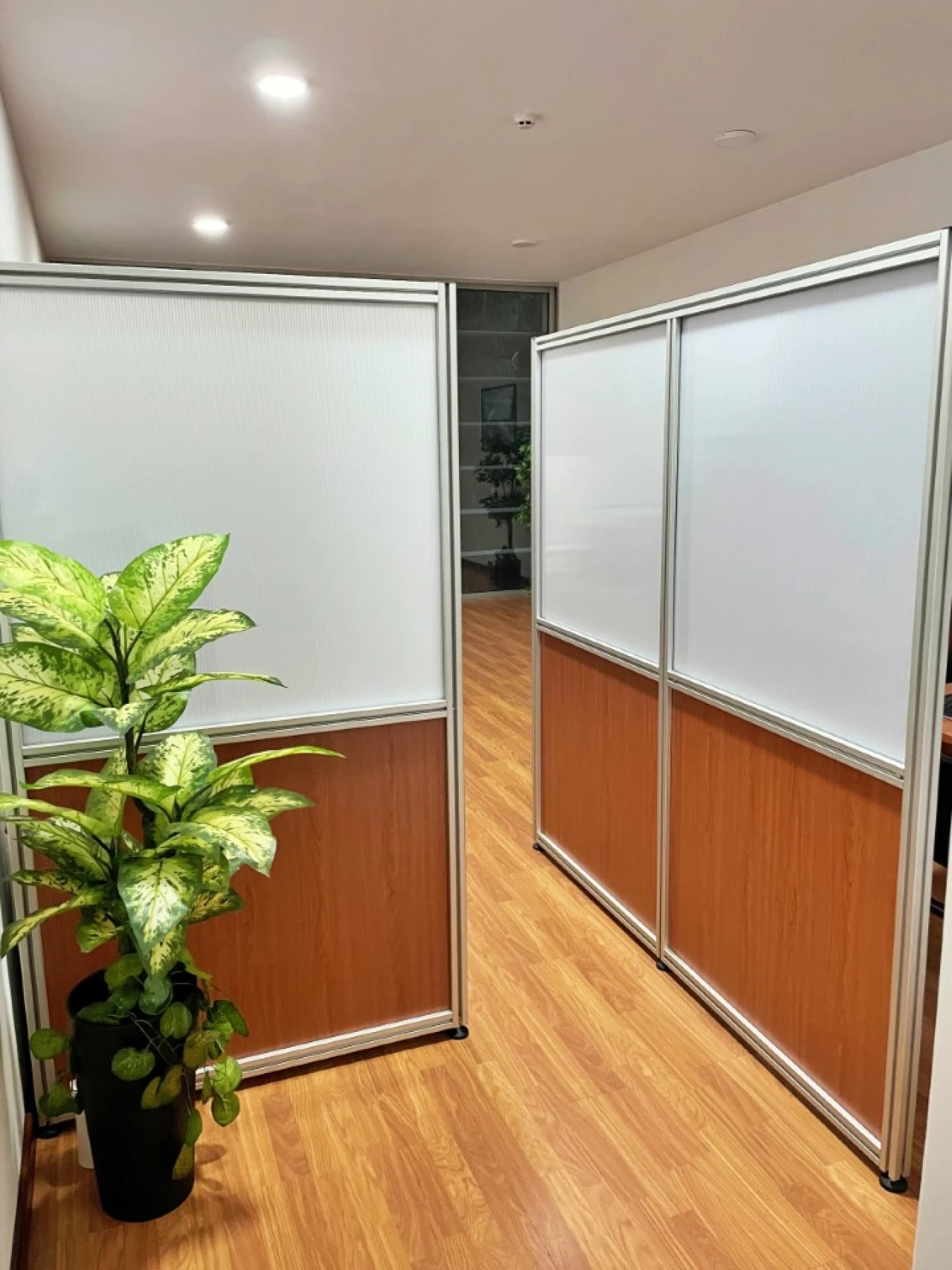 Escritório para Arrendamento em Moreira Foto 3