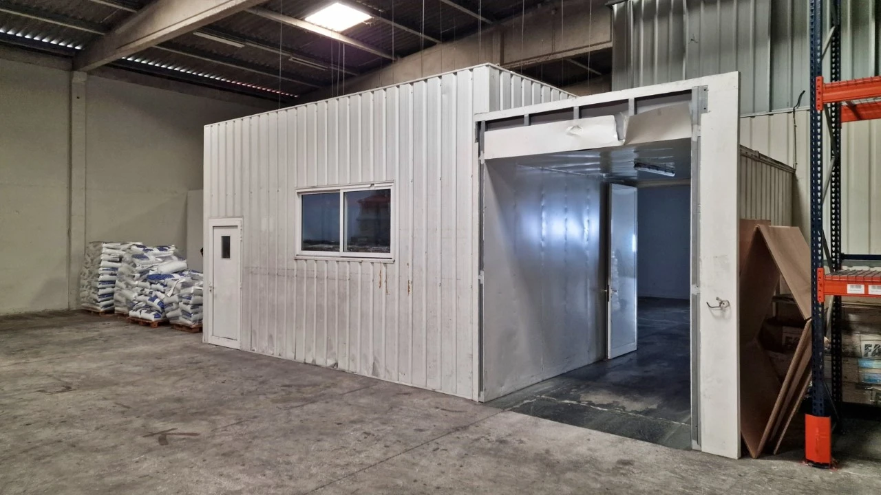 Armazém para Arrendamento em Vila Nova da Telha Foto 6