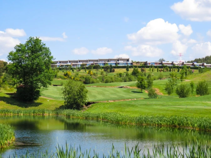 Moradia T3 para Venda em Água Longa Foto 2